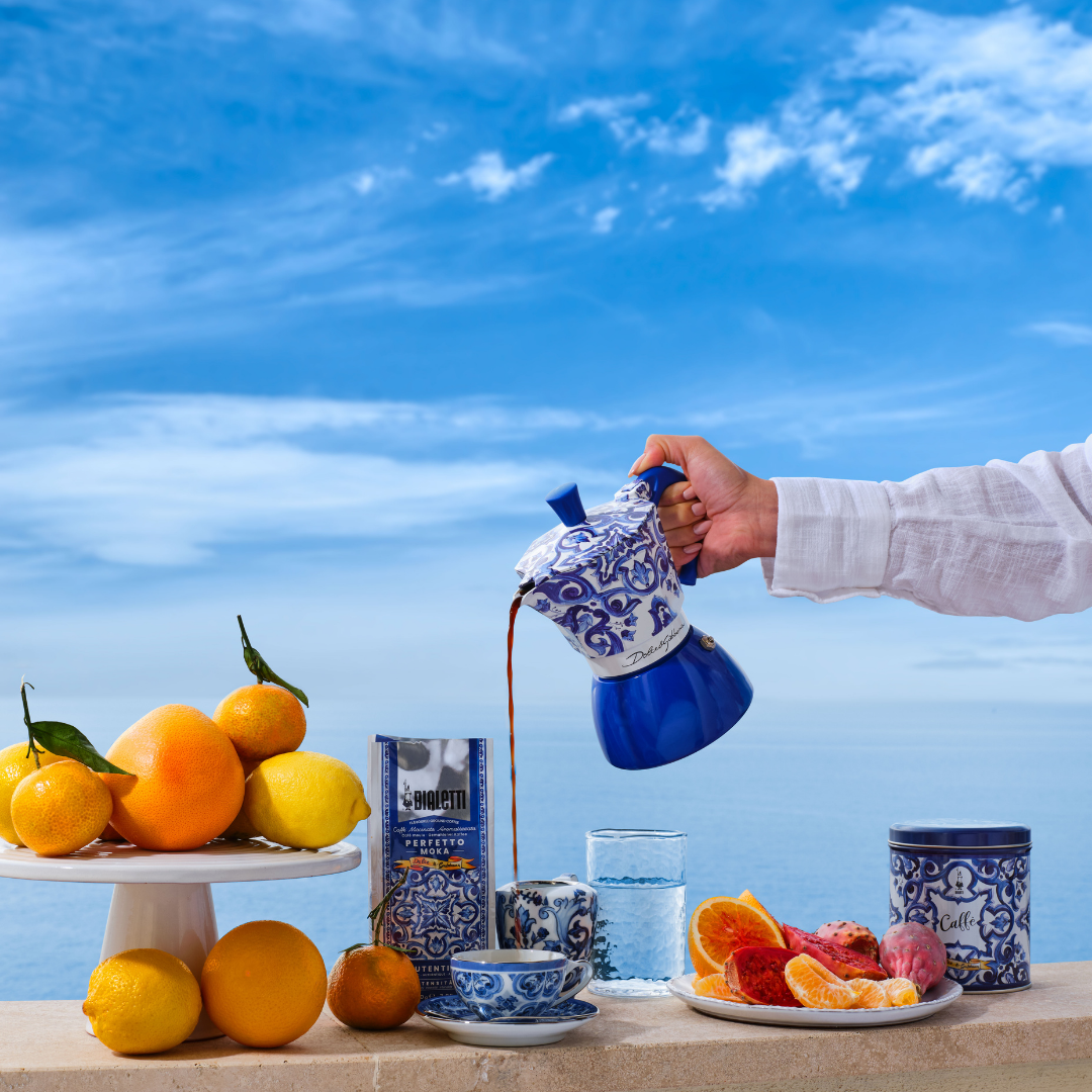 限定品 BIALETTI DOLCE&GABBANA ドルチェ&ガッバーナ　青 ドルチェ＆ガッバーナ(Dolce&Gabbana)と ビアレッティ(Bialetti